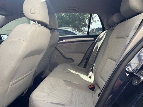 Used 2016 Volkswagen Golf S FWD image 20