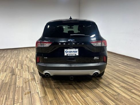 Used 2020 Ford Escape SE AWD/4WD image 14