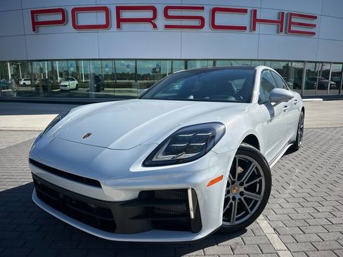 Certified 2026 Porsche Panamera image 1