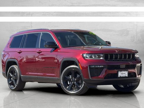 New 2026 Jeep Grand Cherokee L Limited w/ Limited Altitude Package AWD/4WD image 2