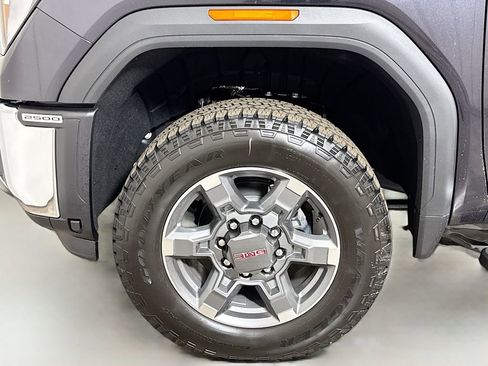 New 2025 GMC Sierra 2500 SLT w/ Texas SLT Premium Package image 19