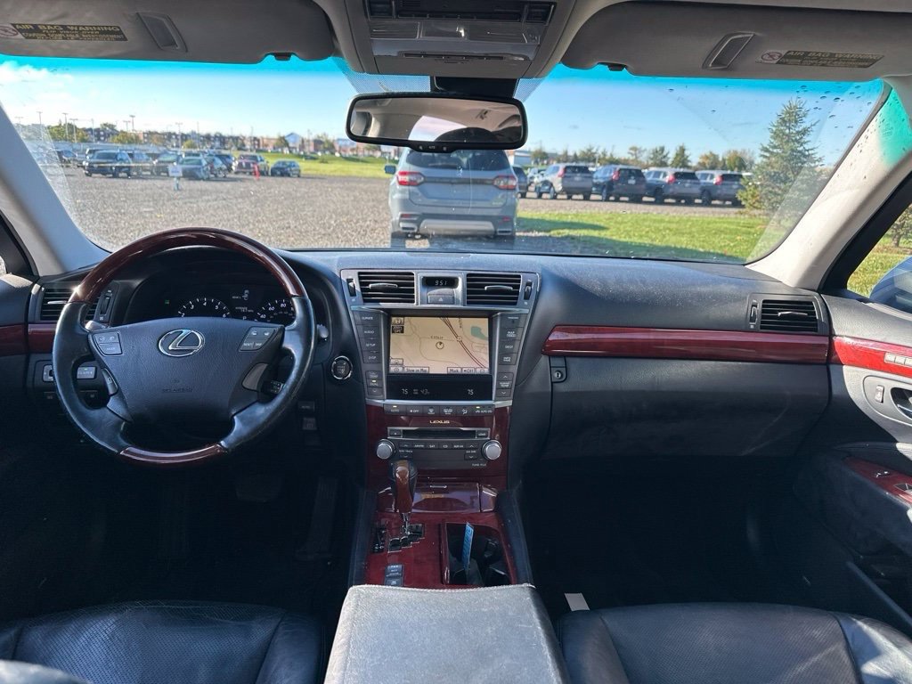 Used 2012 Lexus LS 460 AWD w/ Comfort Pkg image 19