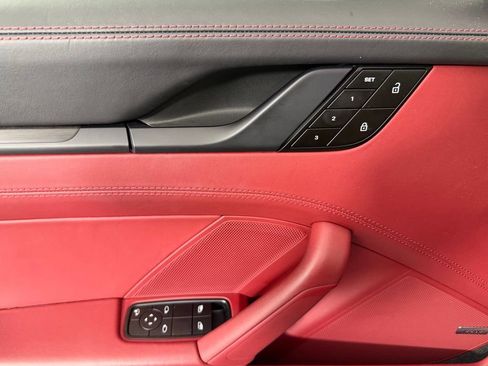 Certified 2024 Porsche 911 Carrera GTS RWD image 18