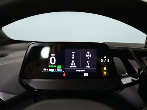 Used 2025 Volkswagen ID.4 Limited image 13