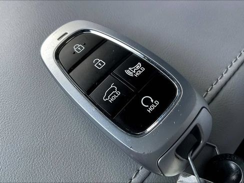 Certified 2024 Hyundai Palisade SEL FWD image 10