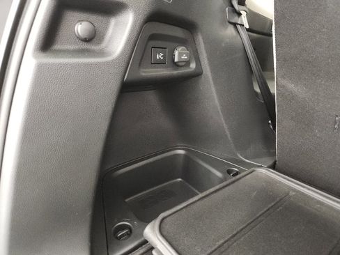 Used 2023 Honda Pilot Elite image 38