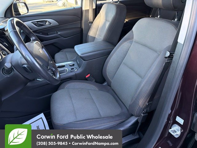 Used 2019 Chevrolet Traverse LT w/ LPO, Blackout Package AWD/4WD image 25