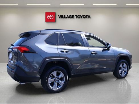 Certified 2023 Toyota RAV4 XLE w/ Convenience Package FWD image 5