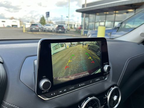 Used 2025 Nissan Sentra SV image 22