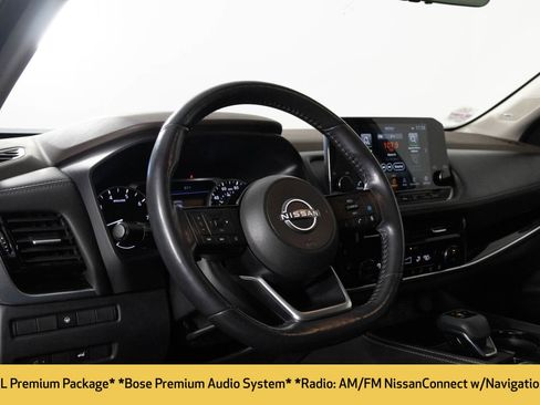 Used 2023 Nissan Rogue SL w/ SL Premium Package image 5