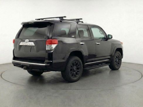 Used 2010 Toyota 4Runner SR5 image 8