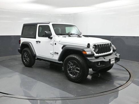 New 2026 Jeep Wrangler Sport AWD/4WD image 16