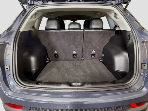 Used 2017 Jeep Compass Limited image 35