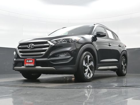 Used 2017 Hyundai Tucson Limited w/ Limited Ultimate Package 03 AWD/4WD image 31