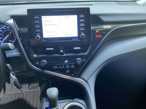 Used 2024 Toyota Camry LE FWD image 16