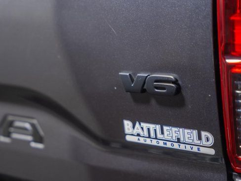 Used 2019 Toyota Tacoma TRD Off-Road image 7