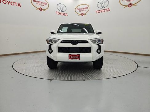 Used 2023 Toyota 4Runner SR5 Premium w/ Moonroof Package AWD/4WD image 4