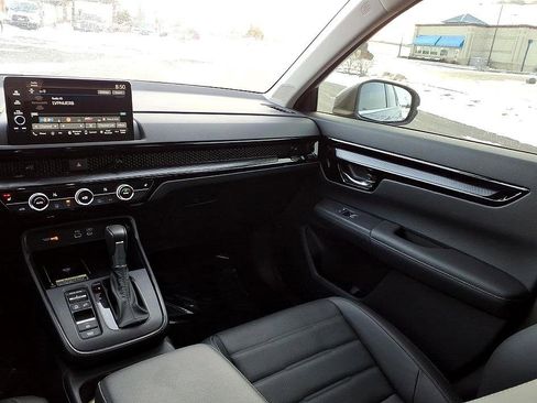 Used 2025 Honda CR-V EX-L image 24