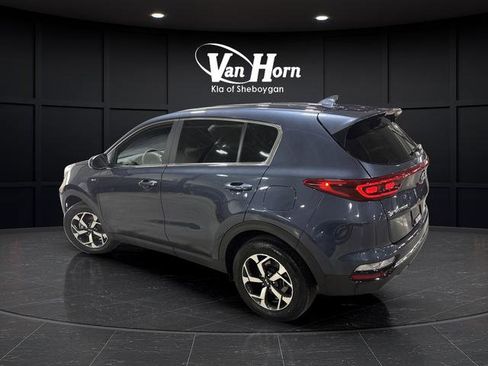 Used 2020 Kia Sportage LX image 3