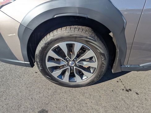 Used 2024 Subaru Outback Limited image 27