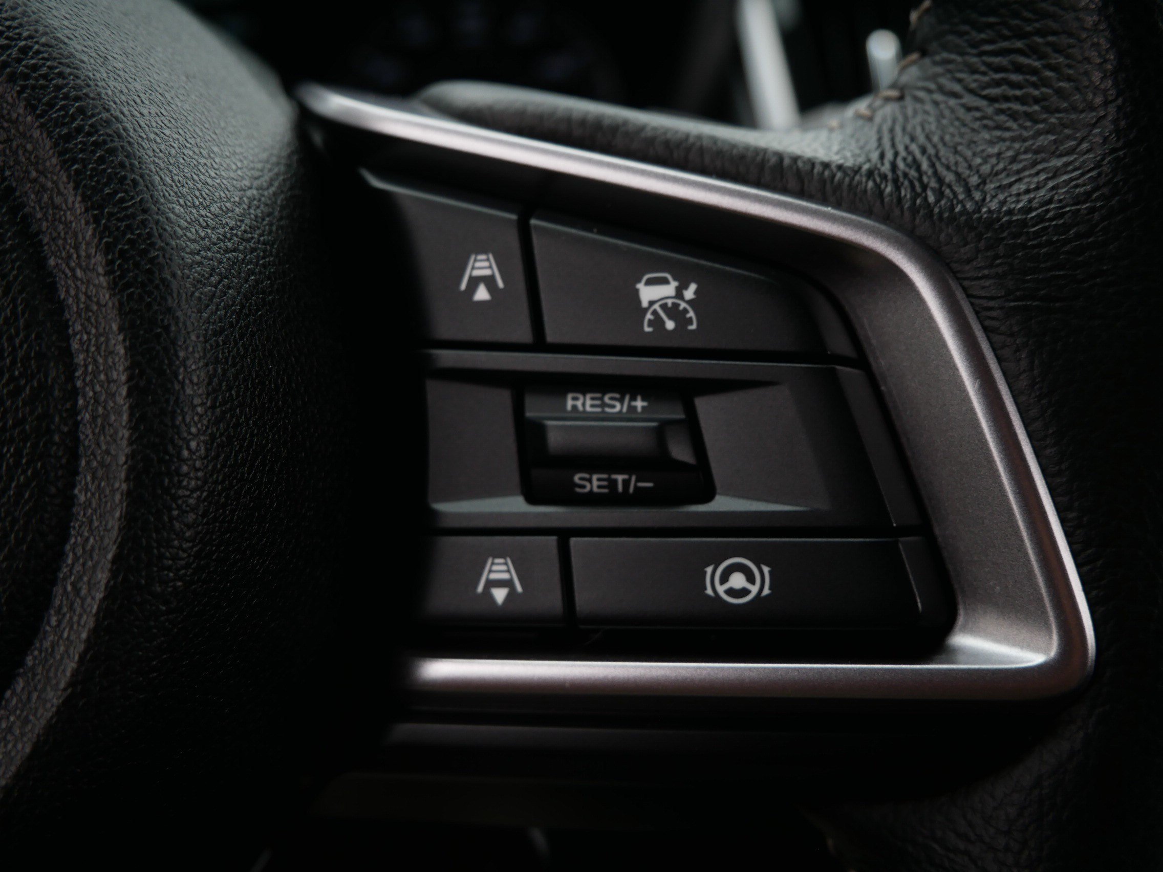 Certified 2025 Subaru Outback Limited AWD/4WD image 32