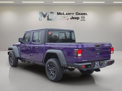 New 2026 Jeep Gladiator Sport image 4