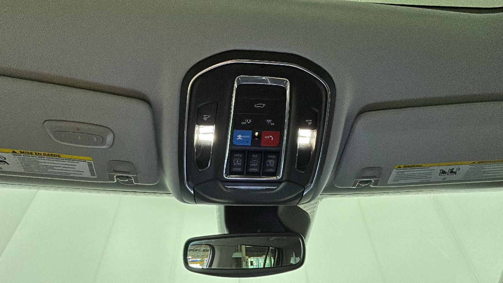Used 2023 Jeep Grand Cherokee 4WD 4xe image 31