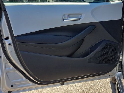 New 2026 Toyota Corolla SE image 16