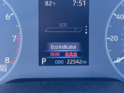 Certified 2024 Toyota Corolla SE FWD image 15