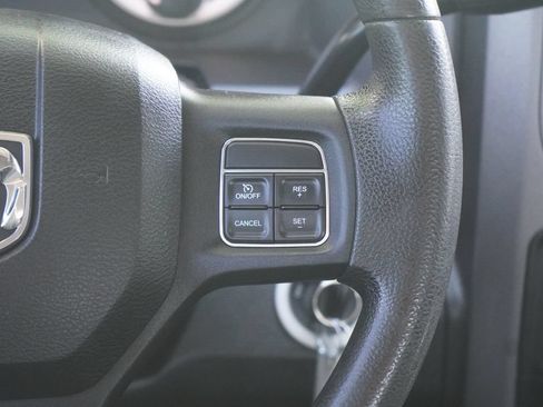 Used 2015 RAM 2500 Tradesman w/ Chrome Appearance Group AWD/4WD image 16