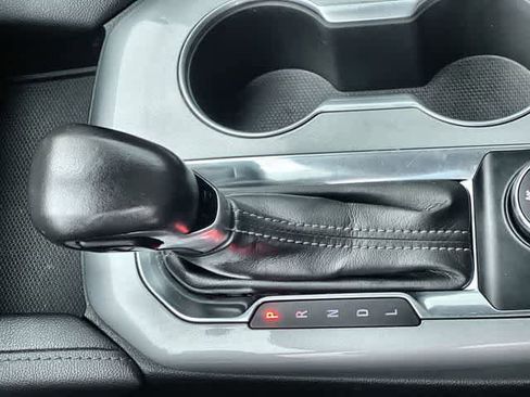 Used 2020 Chevrolet Blazer LT image 16