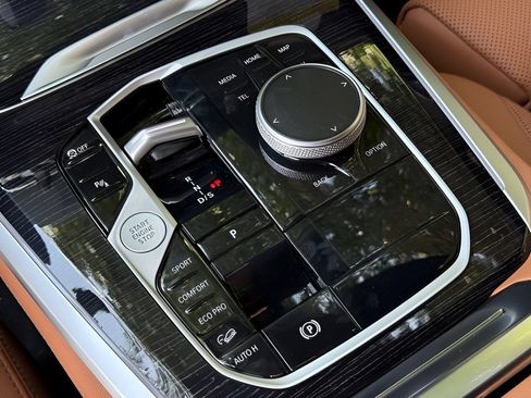 New 2026 BMW X5 xDrive40i AWD/4WD image 19
