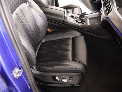Used 2020 BMW X6 M50i w/ Premium Package AWD/4WD image 14