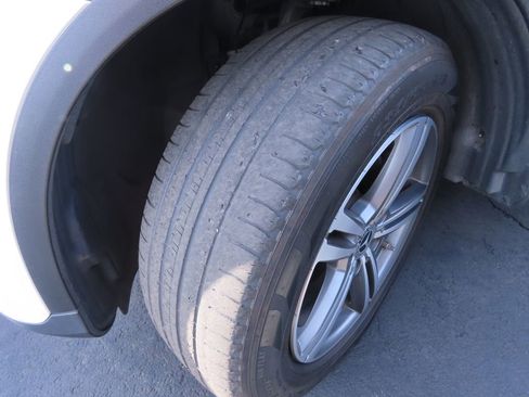 Used 2020 Mercedes-Benz GLC 300 4MATIC image 14