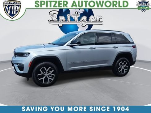 Used 2024 Jeep Grand Cherokee Limited AWD/4WD image 4
