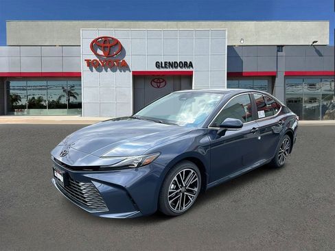 New 2026 Toyota Camry XLE image 7