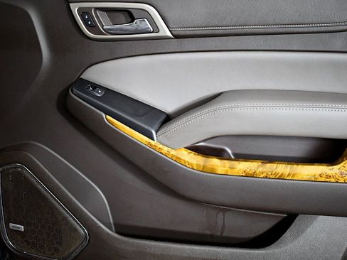 Used 2017 GMC Yukon XL Denali w/ Open Road Package image 48