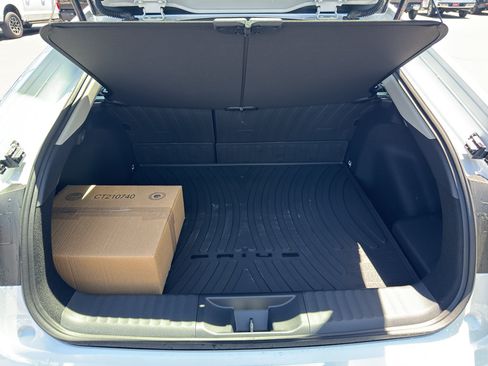 New 2026 Toyota Prius Plug-In Hybrid FWD image 7