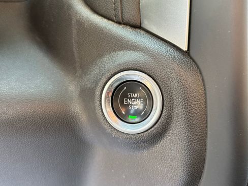 Used 2021 Chevrolet Silverado 1500 LT w/ Z71 Off-Road Package image 14