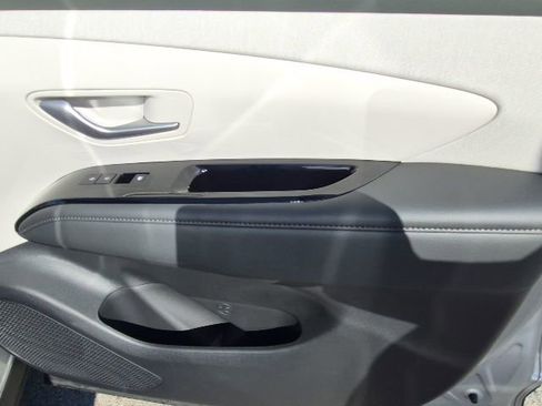 New 2026 Hyundai Tucson Limited image 22