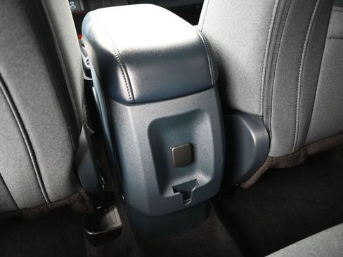 Used 2022 Ford Maverick XLT image 18