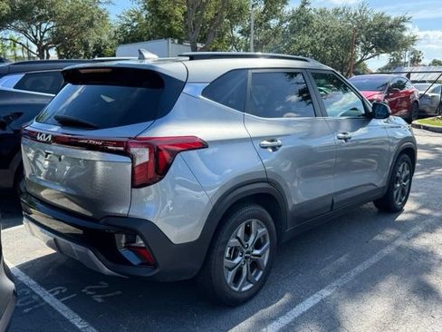 Certified 2024 Kia Seltos S FWD image 2