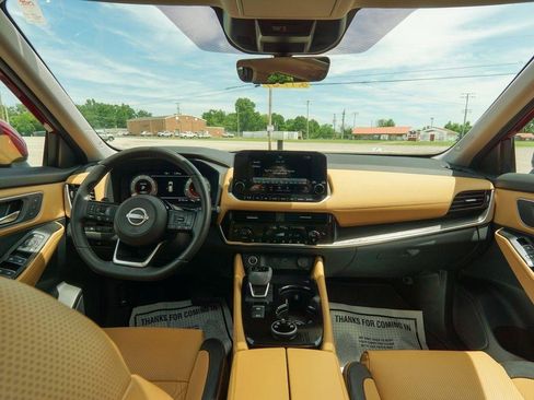 Used 2023 Nissan Rogue Platinum w/ Platinum Premium Package AWD/4WD image 14