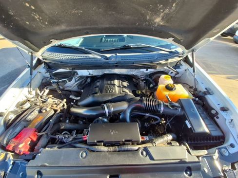 Used 2014 Ford F150 XLT w/ XLT Chrome Package image 54