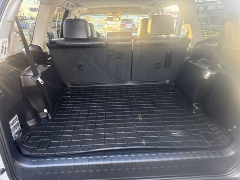 Used 2015 Lexus GX 460 Luxury image 16