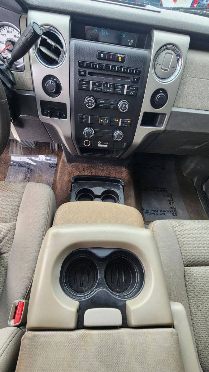Used 2010 Ford F150 XLT AWD/4WD image 14
