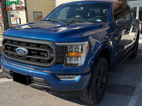 Used 2022 Ford F150 XLT w/ Equipment Group 302A High AWD/4WD image 1