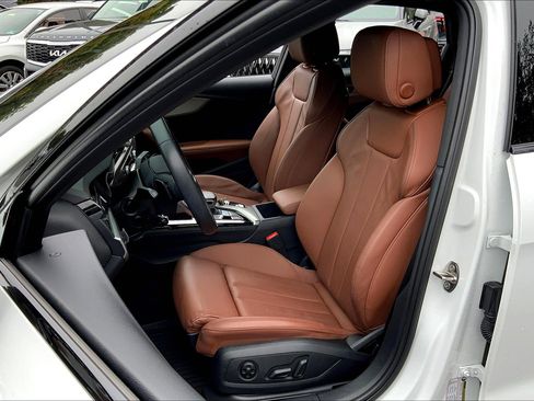Used 2023 Audi A4 2.0T Premium Plus w/ Premium Plus Package image 27