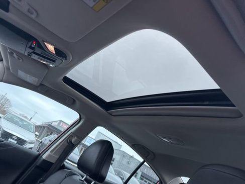 Used 2024 Subaru Legacy Limited image 11