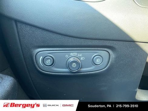 Used 2019 Chevrolet Equinox Premier image 19